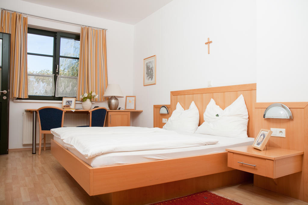 Pension Gartner Wallern im Burgenland Cameră foto